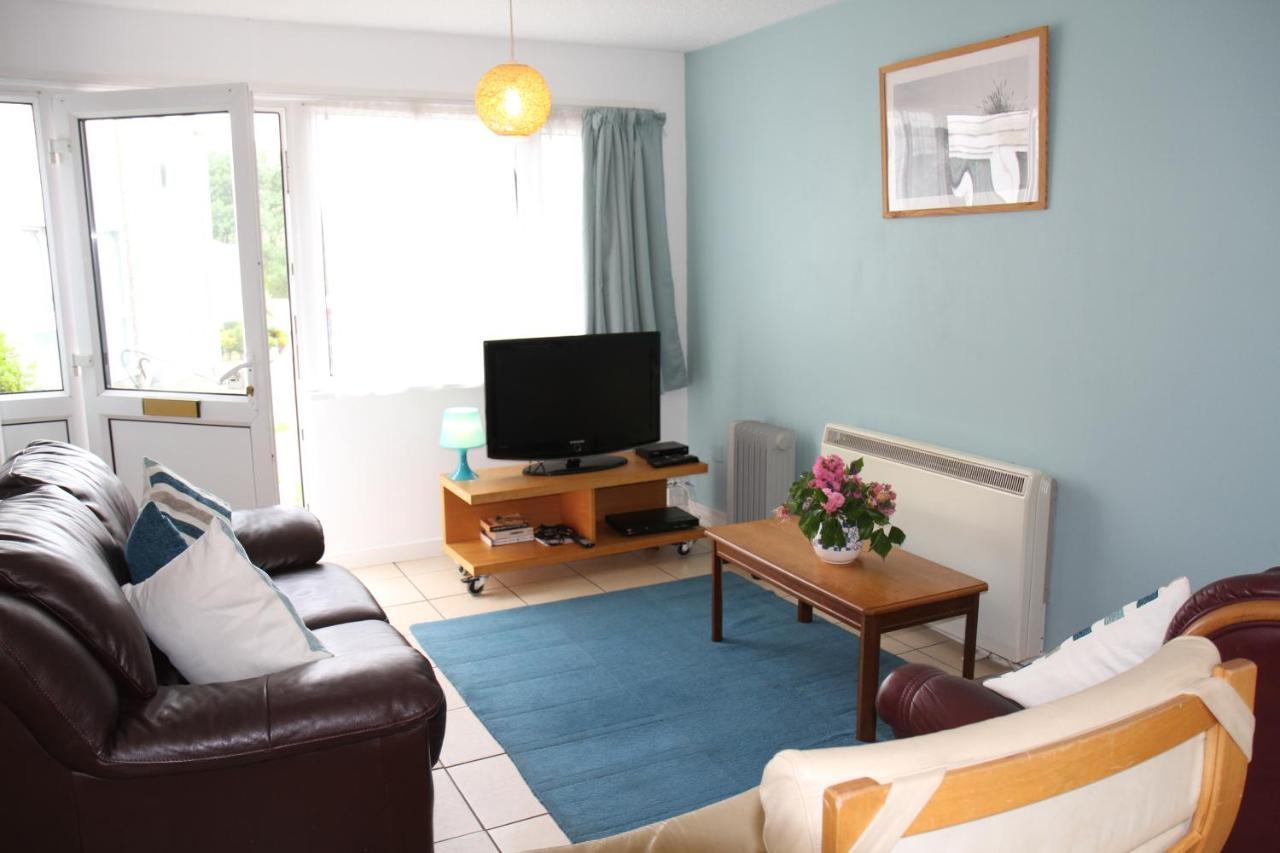 פמברוק Freshwater Bay Holiday Cottages מראה חיצוני תמונה