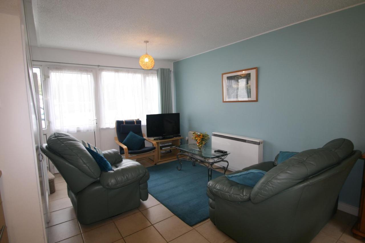 פמברוק Freshwater Bay Holiday Cottages מראה חיצוני תמונה