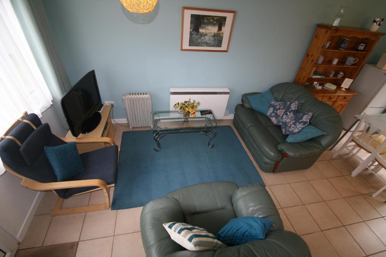 פמברוק Freshwater Bay Holiday Cottages מראה חיצוני תמונה